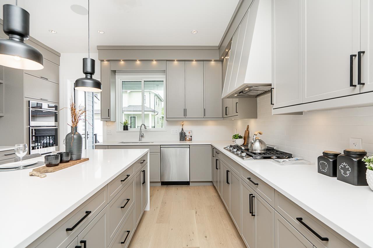 1938 167a Street, Surrey, British Columbia  V3Z 1K2 - Photo 8 - R3112010