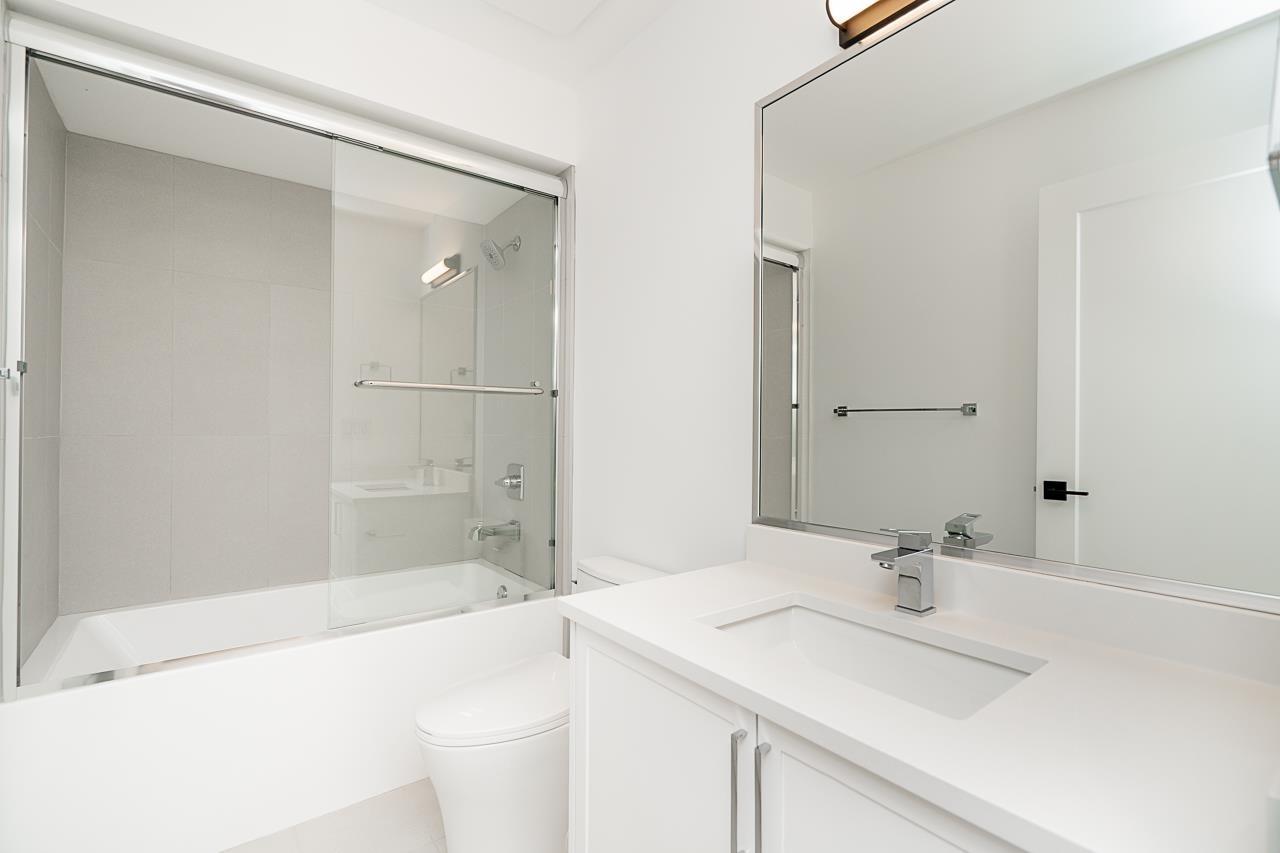 1938 167a Street, Surrey, British Columbia  V3Z 1K2 - Photo 33 - R3112010