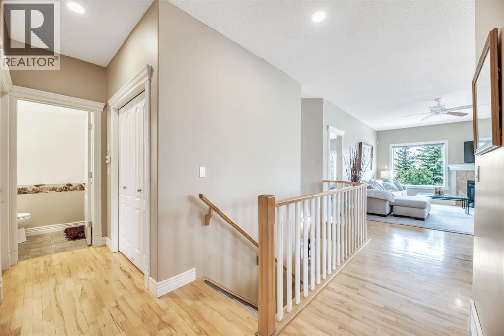 446 Crystalridge Terrace, Okotoks, Alberta  T1S 1W6 - Photo 8 - A2298645