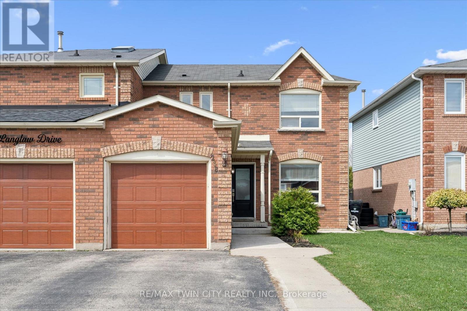 238 LANGLAW DRIVE, Cambridge, Ontario