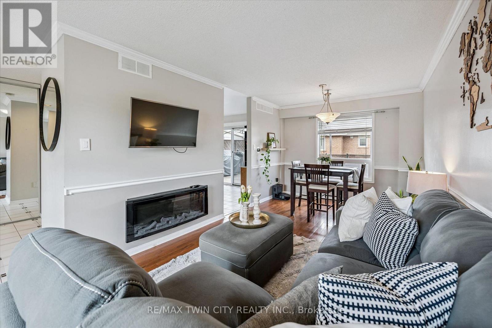 238 Langlaw Drive, Cambridge, Ontario  N1P 1B6 - Photo 12 - X13009916