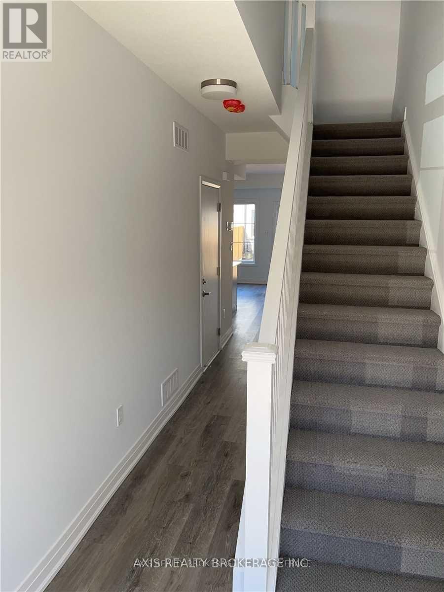 50 Steele Crescent, Guelph, Ontario  N1E 0S7 - Photo 2 - X13009938