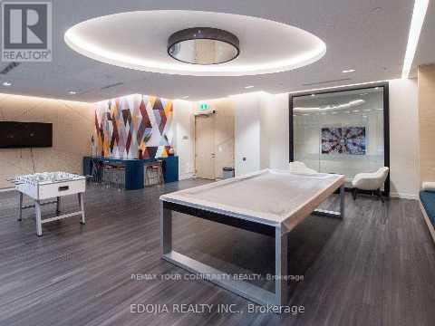 1005 - 70 Princess Street, Toronto, Ontario  M5A 0X6 - Photo 10 - C12996054