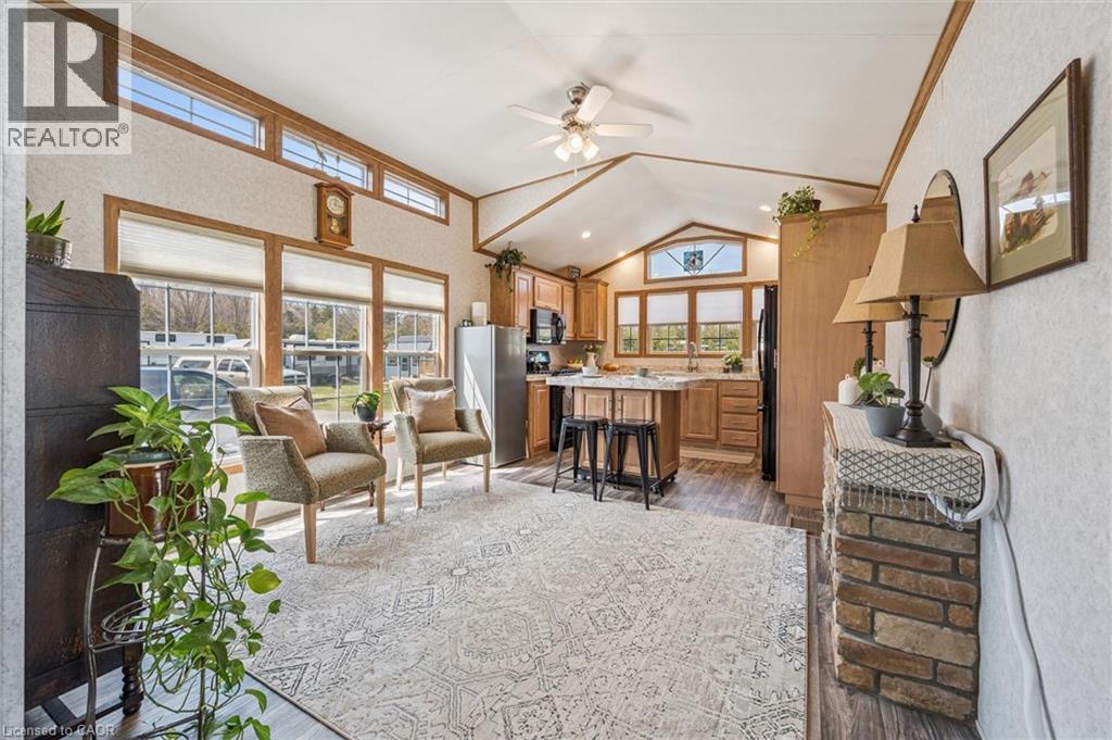 930 Lakeshore Road Unit# 83, Norfolk County, Ontario  N0J 1T0 - Photo 21 - 40821280