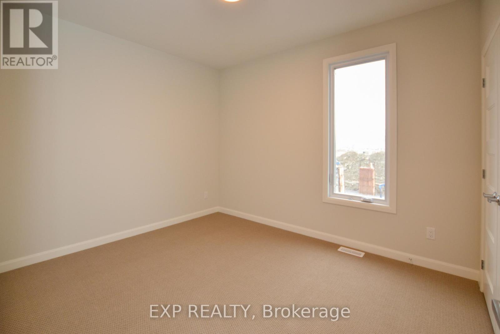 310 Turquoise Street, Clarence-Rockland, Ontario  K4K 0L5 - Photo 10 - X12506522