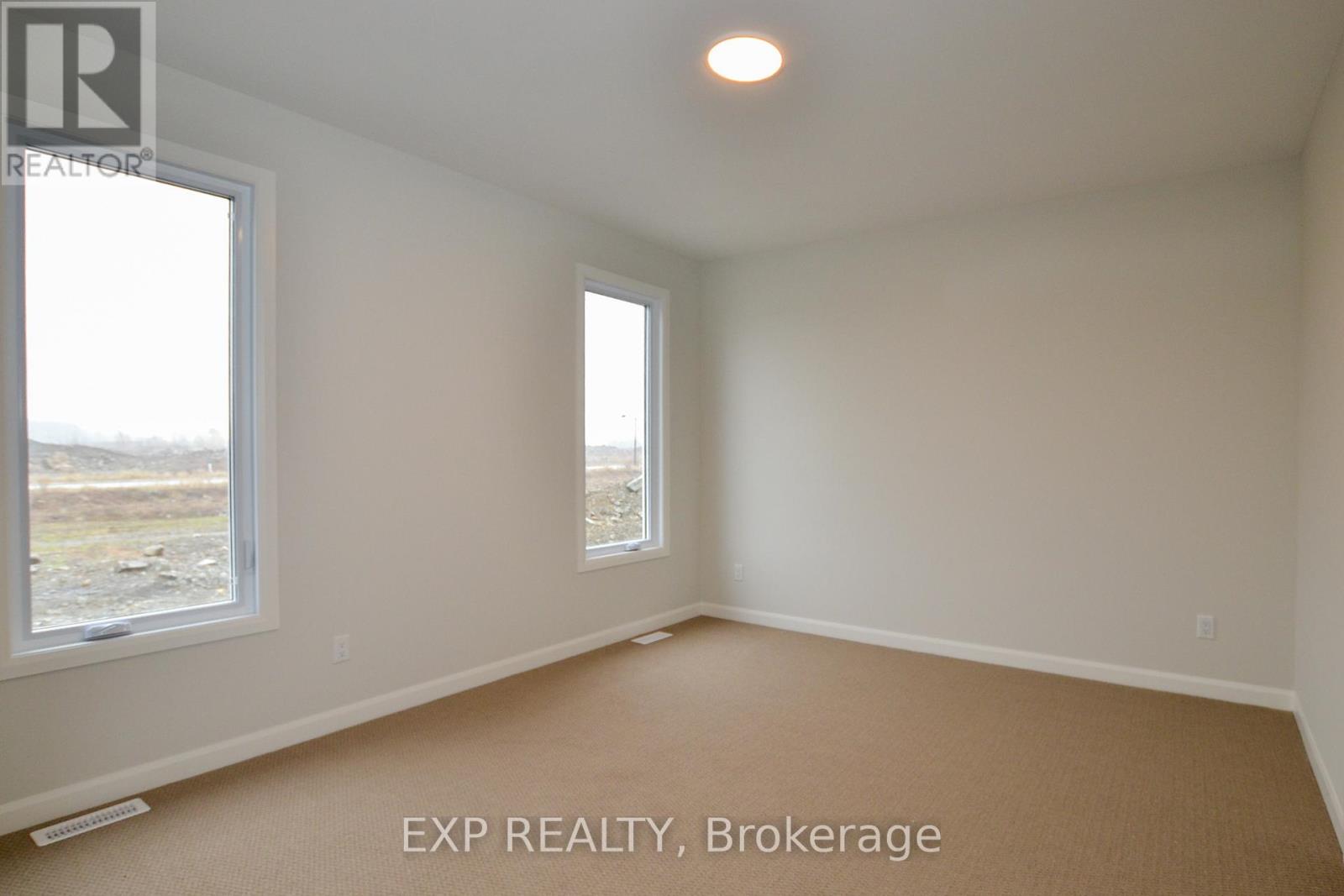 310 Turquoise Street, Clarence-Rockland, Ontario  K4K 0L5 - Photo 13 - X12506522