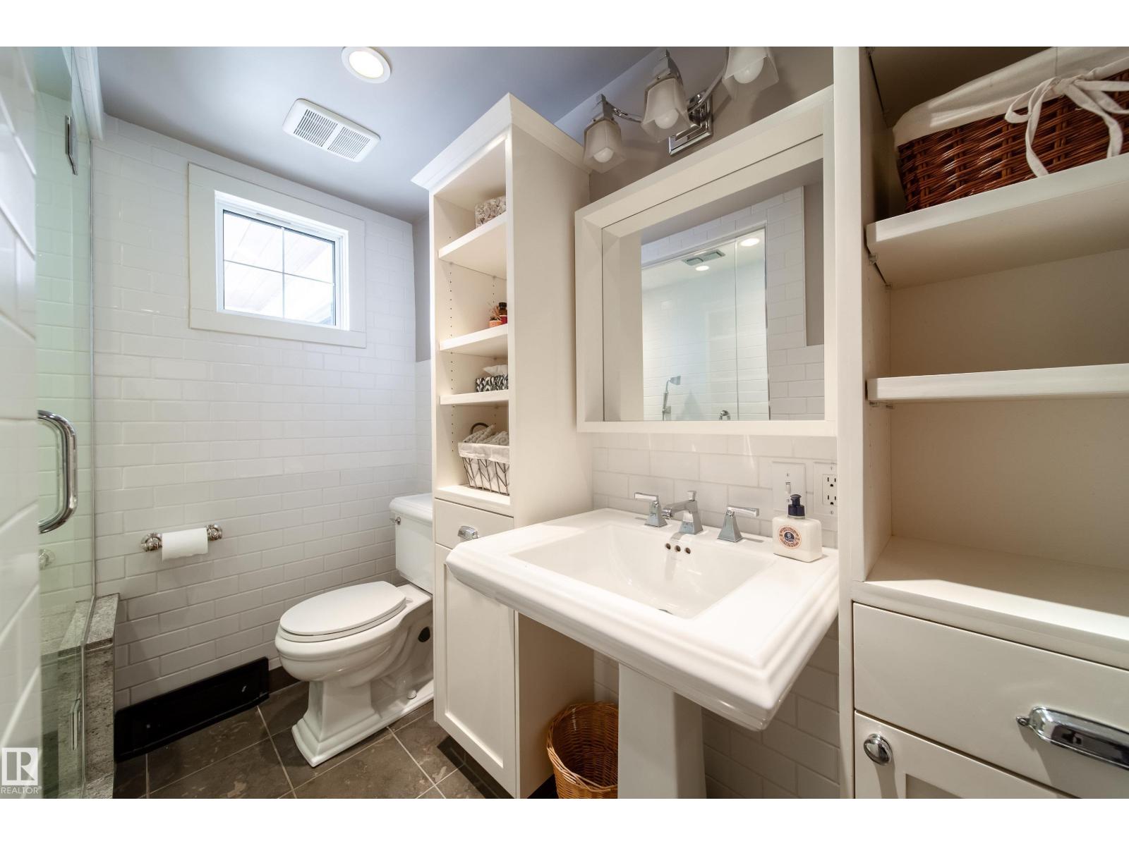 8332 120 St NW, Edmonton, Alberta  T6G 1X2 - Photo 24 - E4477526