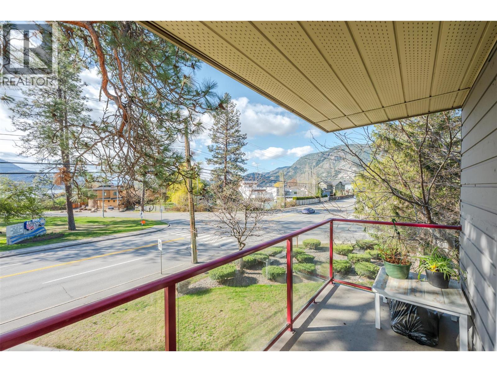 110 Skaha Place Unit# 303, Penticton, British Columbia  V2A 7L1 - Photo 6 - 10383539