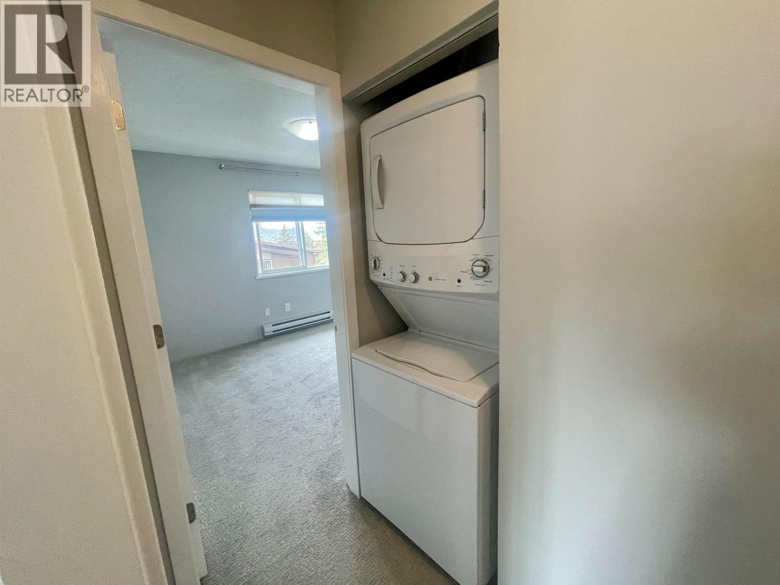 4 306 Highland Way, Port Moody, British Columbia  V3H 3V7 - Photo 12 - R3112429