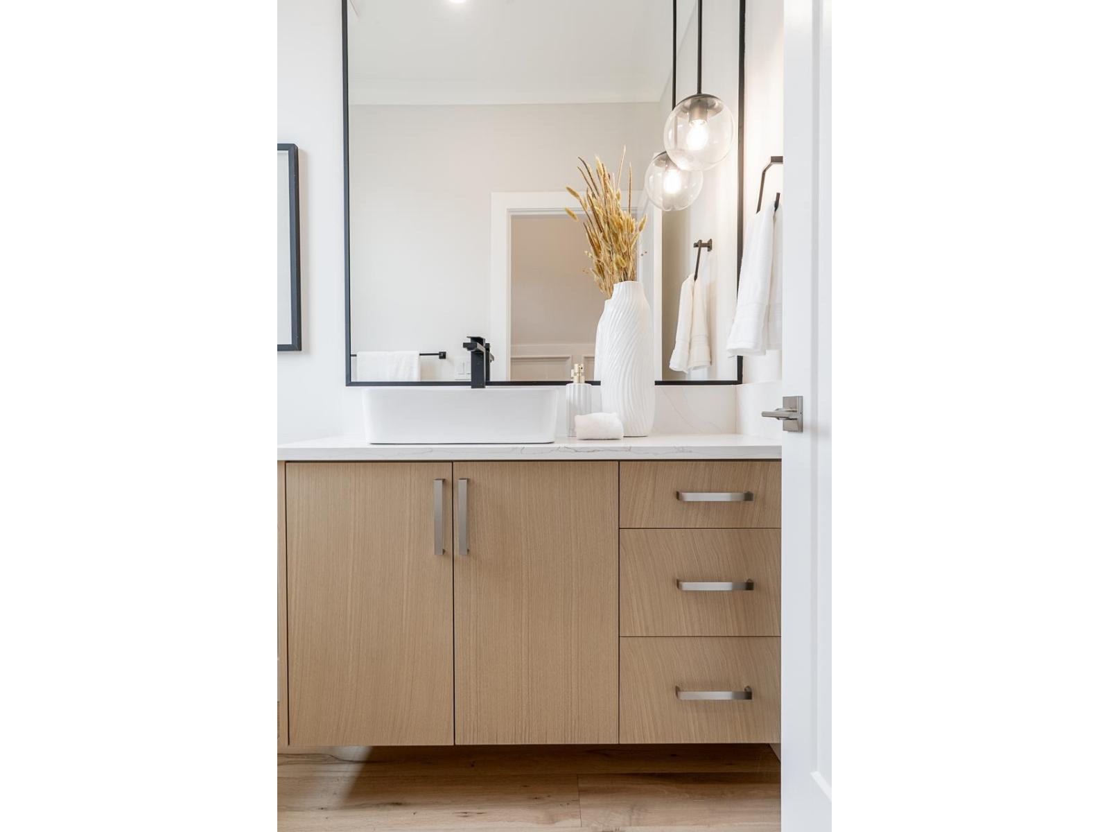 102 16612 18a Avenue, Surrey, British Columbia  V3Z 9X5 - Photo 17 - R3111173