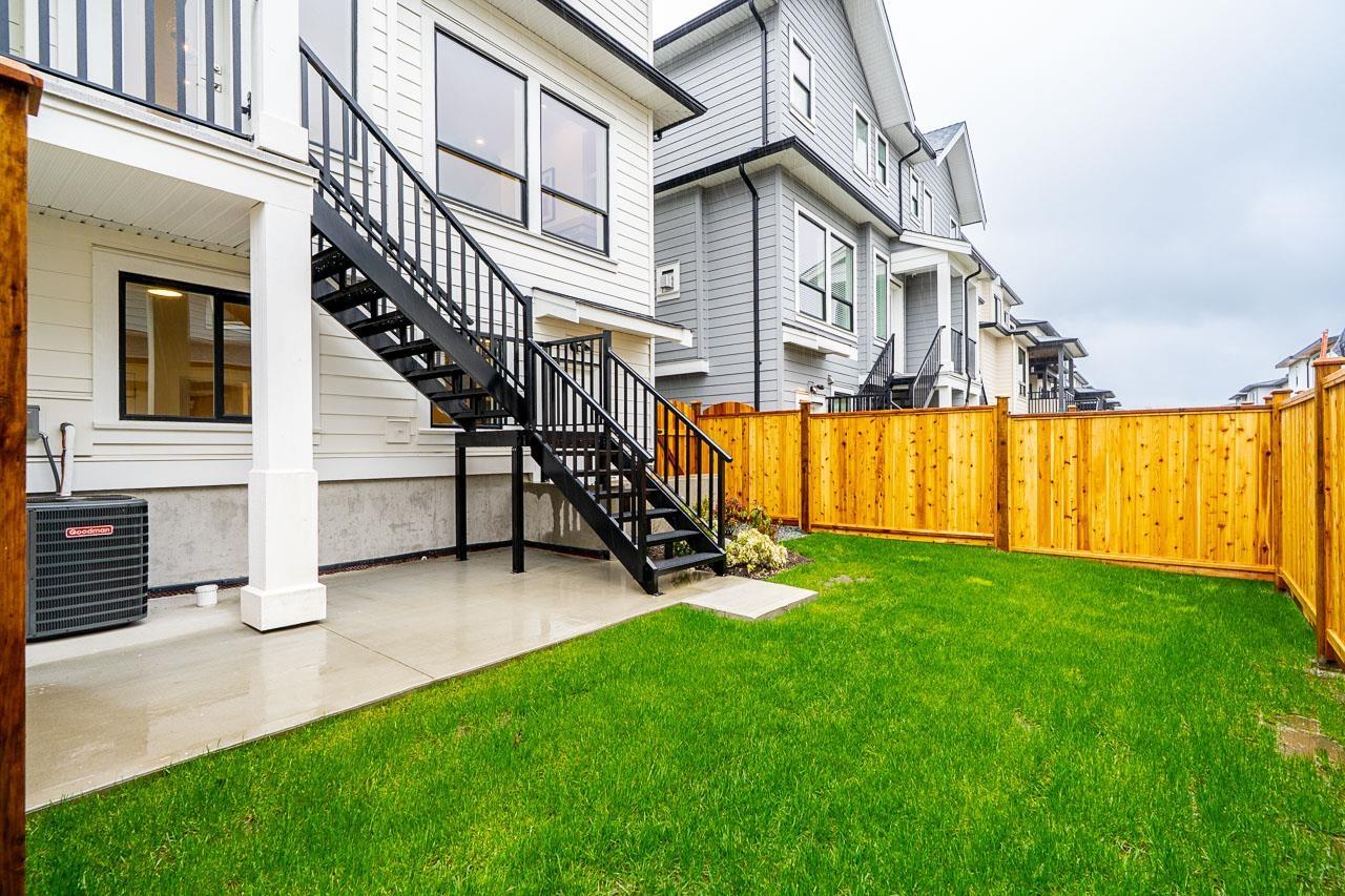 102 16612 18a Avenue, Surrey, British Columbia  V3Z 9X5 - Photo 37 - R3111173