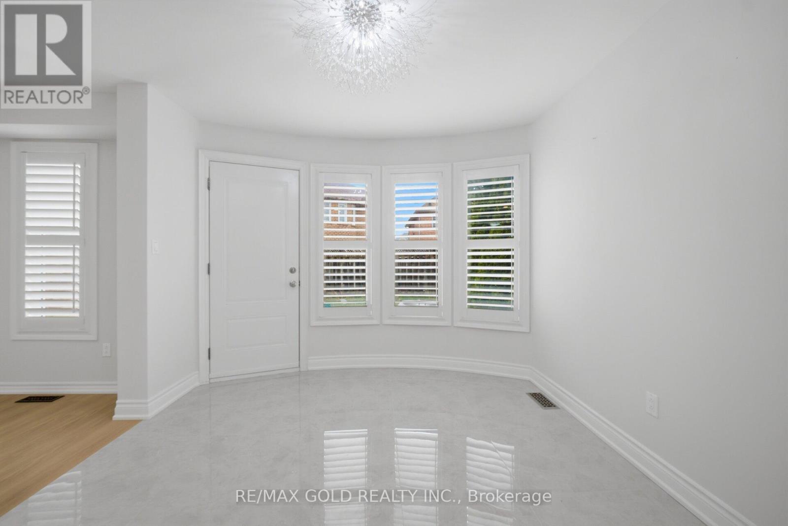 7059 Magistrate Terrace, Mississauga, Ontario  L5W 1E5 - Photo 18 - W13003768