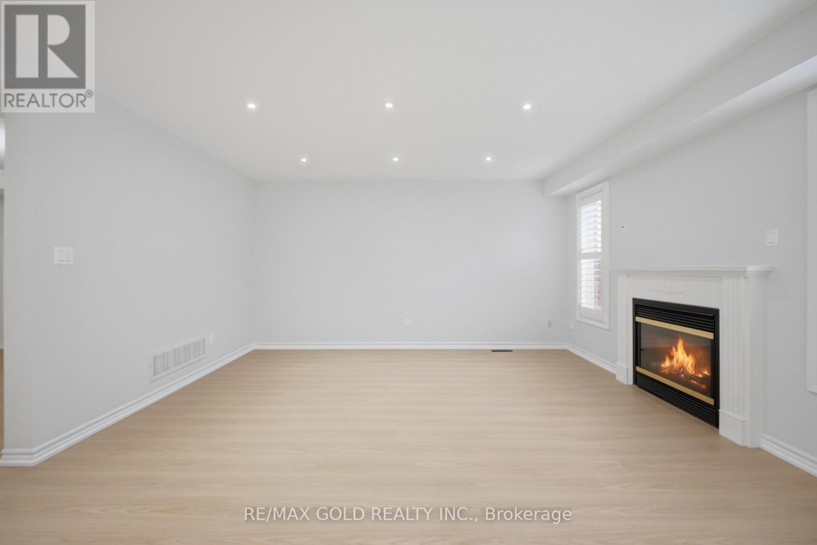 7059 Magistrate Terrace, Mississauga, Ontario  L5W 1E5 - Photo 21 - W13003768