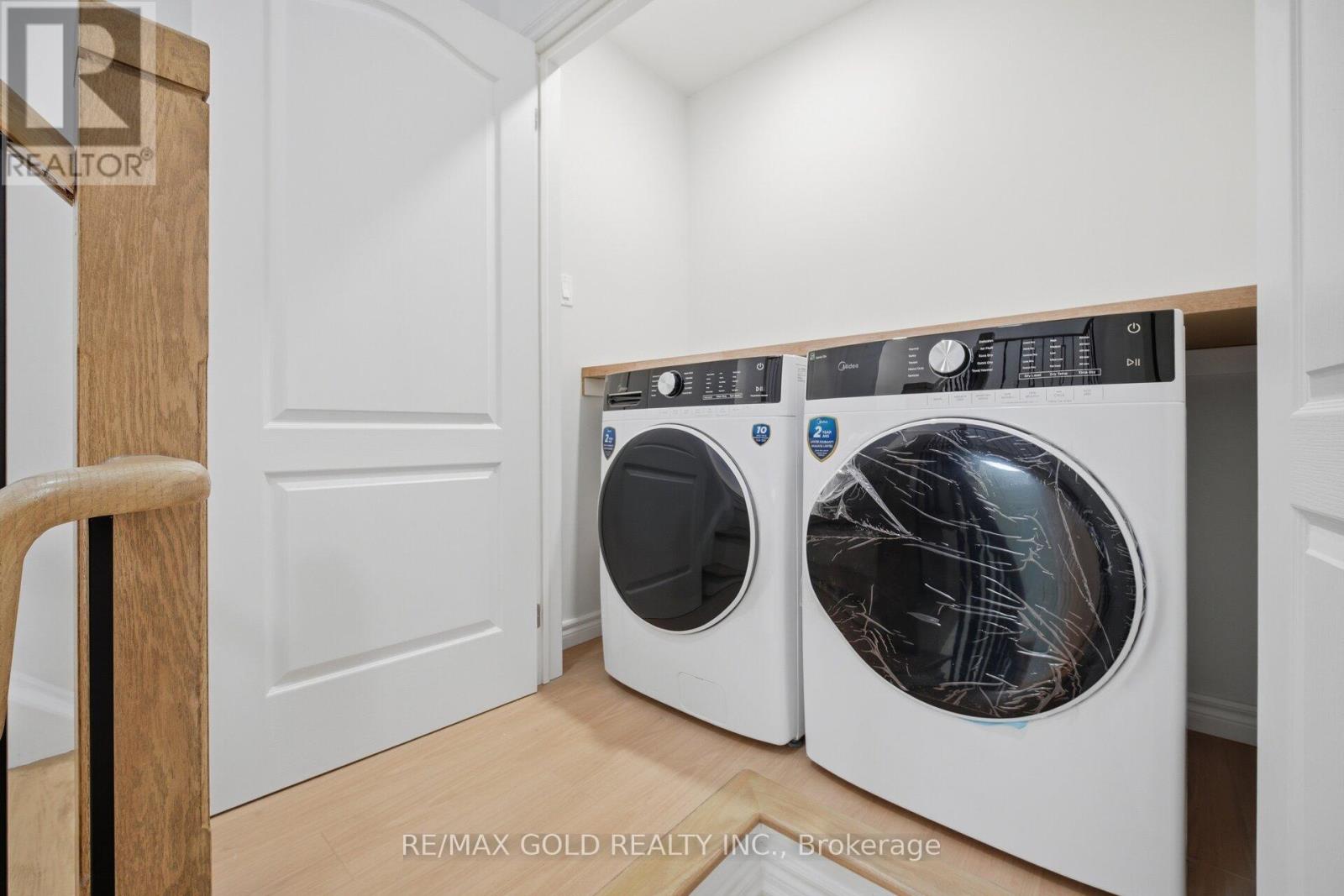 7059 Magistrate Terrace, Mississauga, Ontario  L5W 1E5 - Photo 25 - W13003768