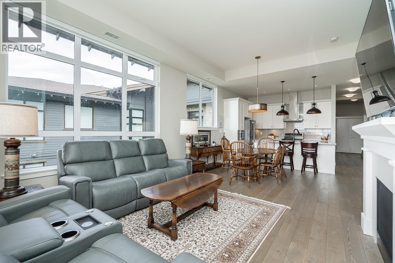 408 4977 Springs Boulevard, Delta, British Columbia  V4M 0C1 - Photo 12 - R3112584