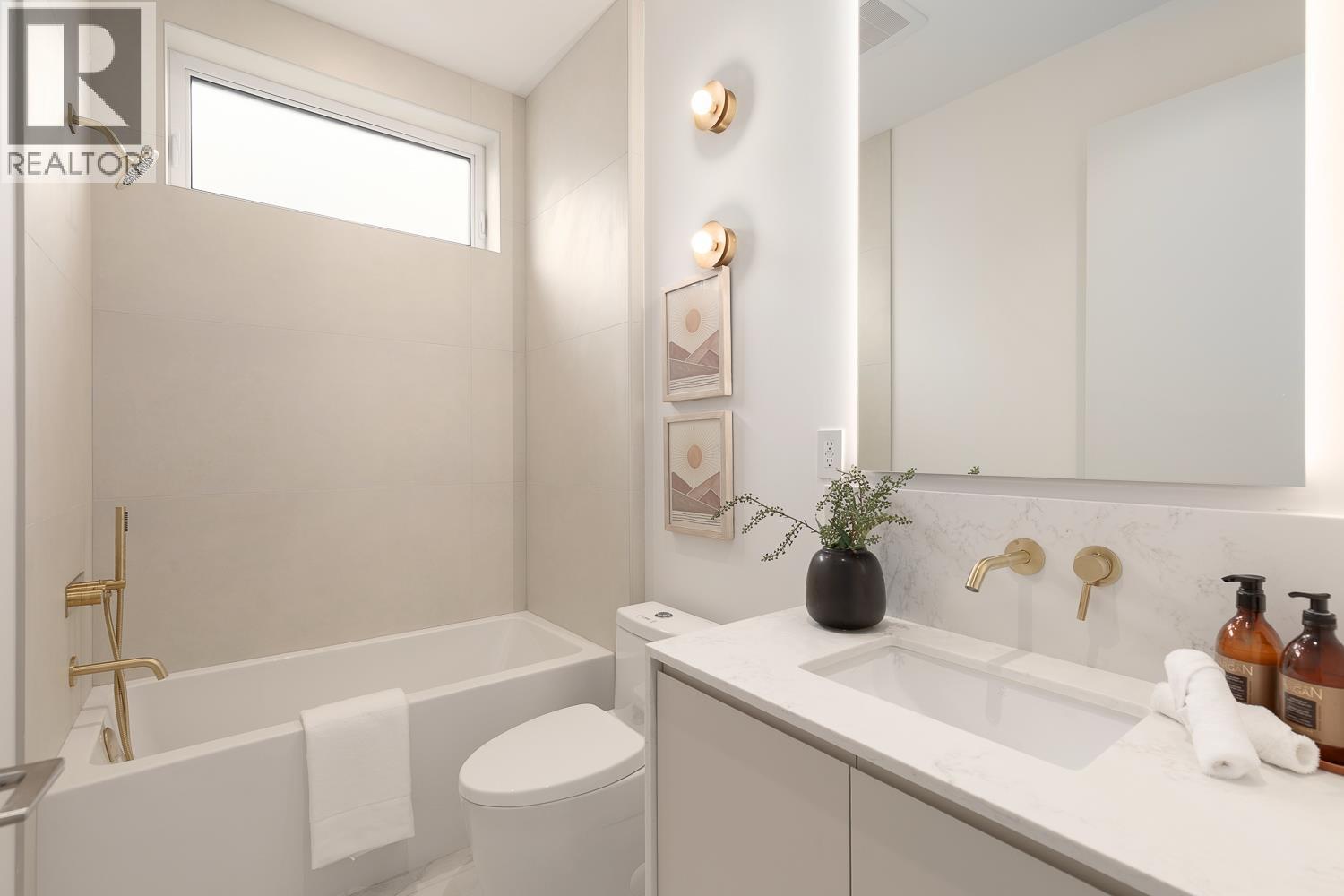 1 3617 W 12th Avenue, Vancouver, British Columbia  V6R 2N5 - Photo 18 - R3112587