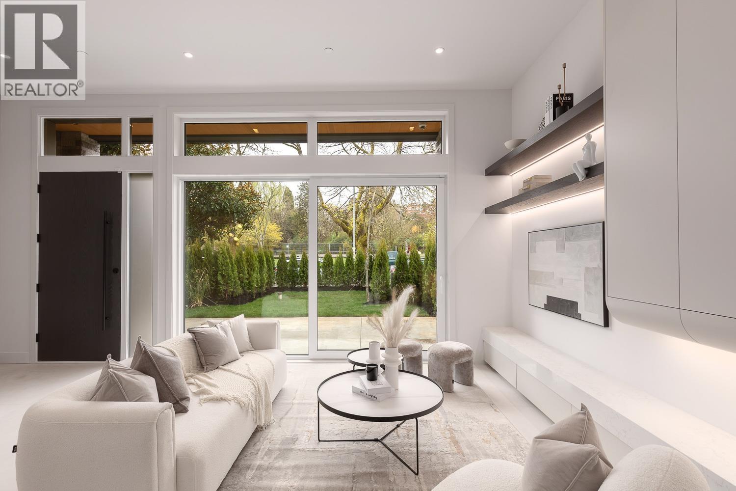 1 3617 W 12th Avenue, Vancouver, British Columbia  V6R 2N5 - Photo 4 - R3112587