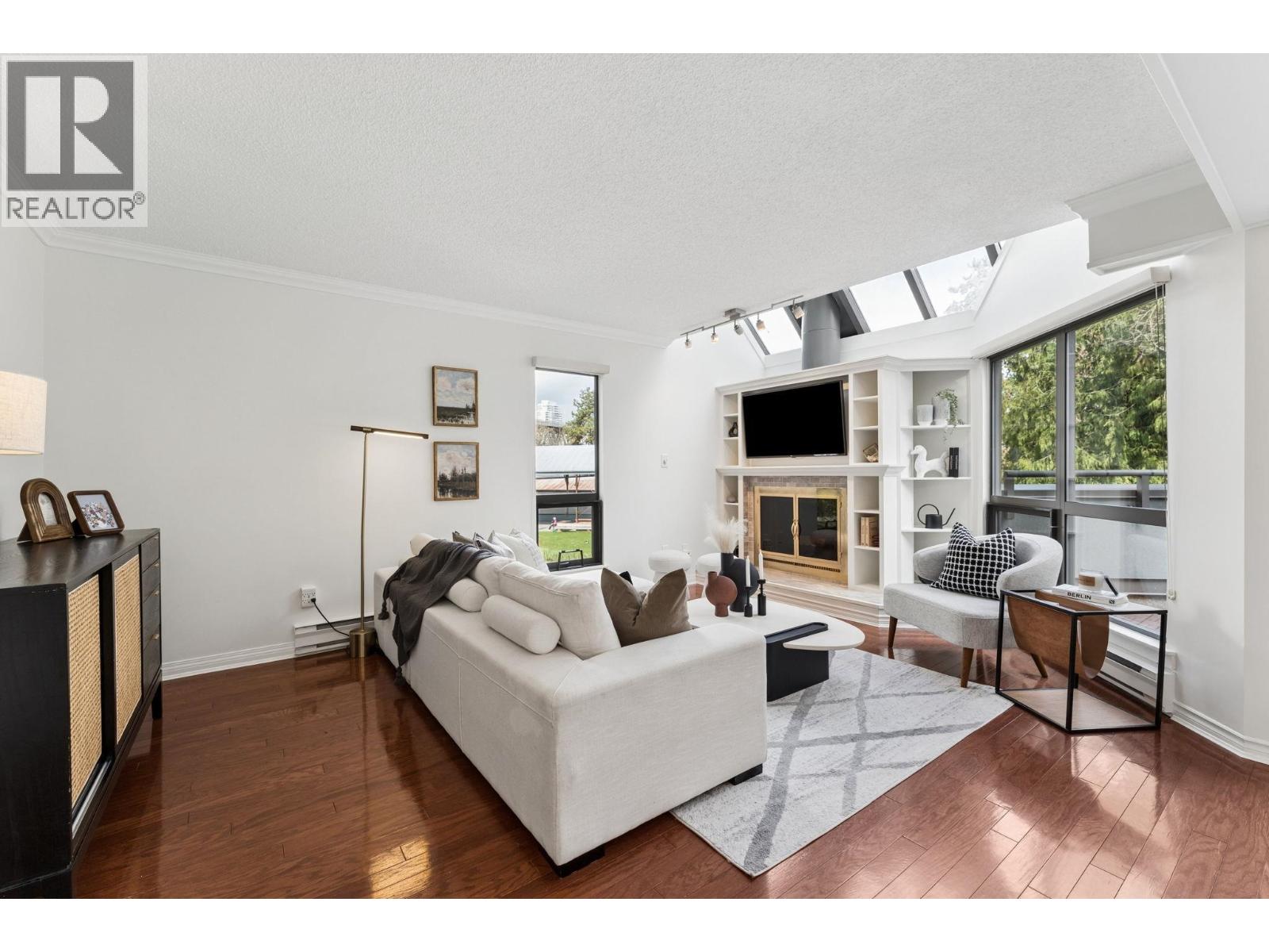 217 1477 Fountain Way, Vancouver, British Columbia  V6H 3W9 - Photo 4 - R3112589