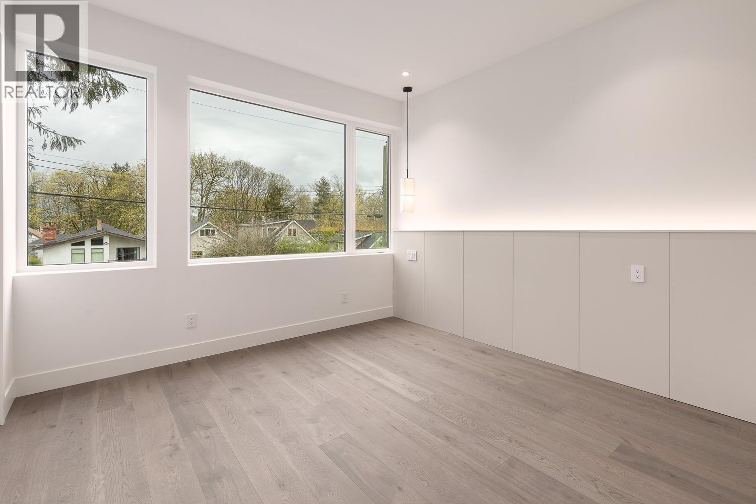 2 3617 W 12th Avenue, Vancouver, British Columbia  V6R 2N5 - Photo 11 - R3112598