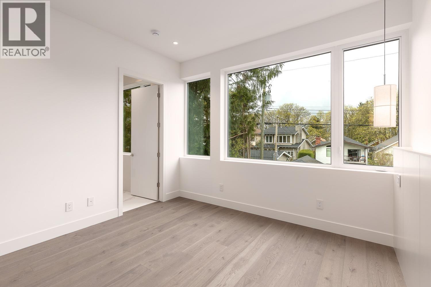 2 3617 W 12th Avenue, Vancouver, British Columbia  V6R 2N5 - Photo 12 - R3112598