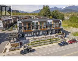 105 39767 GOVERNMENT ROAD, Squamish, British Columbia