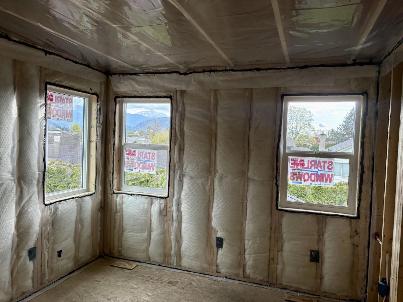 7033 Eden Drive, Sardis West Vedder, Chilliwack, British Columbia  V2R 1E6 - Photo 4 - R3112257