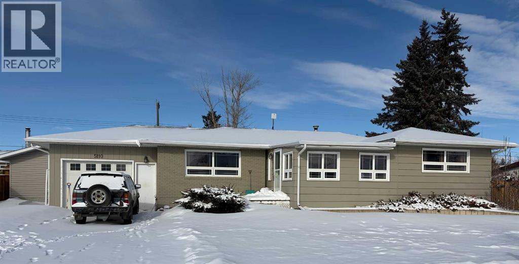 5110 51, Castor, Alberta  T0C 0X0 - Photo 1 - A2286782