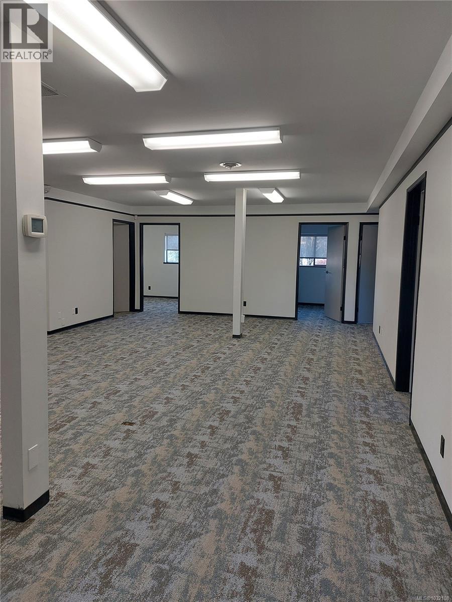 200 4252 commerce Cir, Saanich, British Columbia