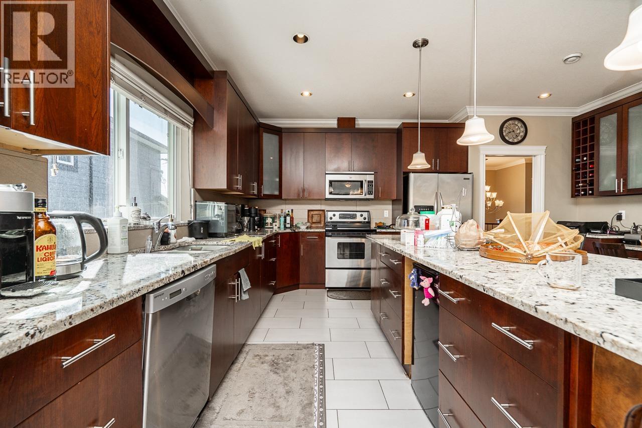 1935 Brunette Avenue, Coquitlam, British Columbia  V3K 1H8 - Photo 11 - R3112392