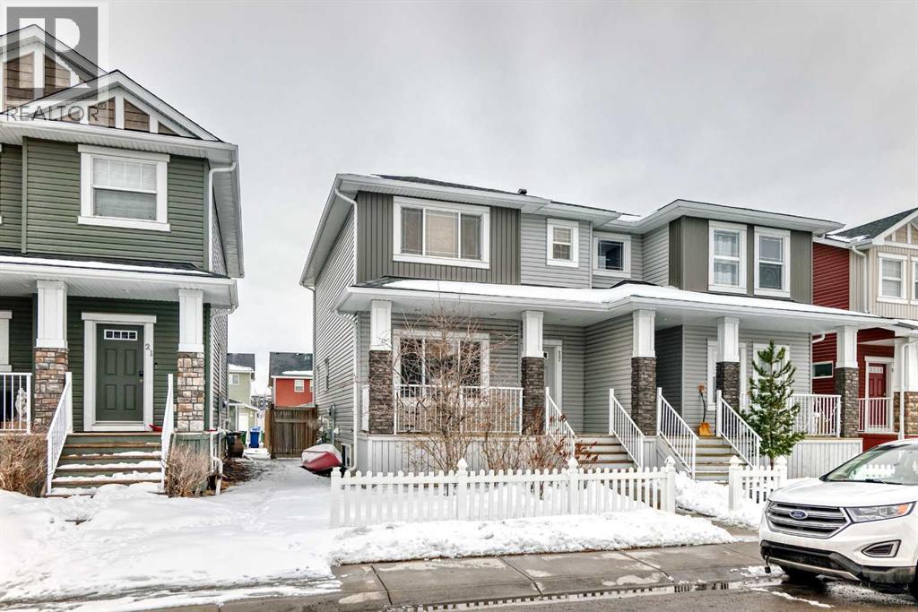17 Redstone Common NE, Calgary, Alberta  T3N 0K3 - Photo 4 - A2299825