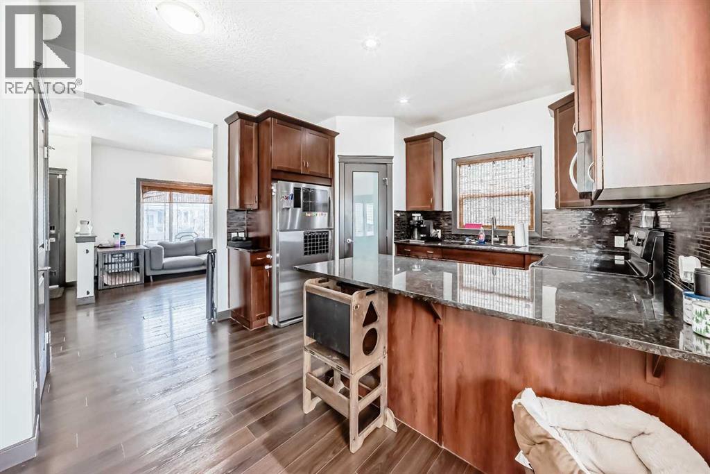 17 Redstone Common NE, Calgary, Alberta  T3N 0K3 - Photo 12 - A2299825