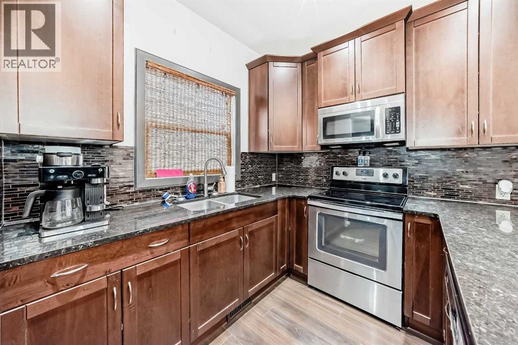 17 Redstone Common NE, Calgary, Alberta  T3N 0K3 - Photo 14 - A2299825