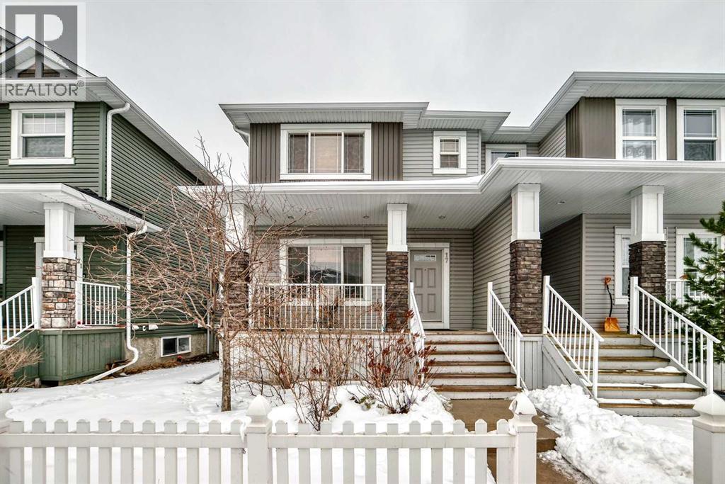 17 Redstone Common NE, Calgary, Alberta  T3N 0K3 - Photo 3 - A2299825