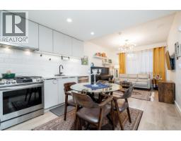 112 3038 ST. GEORGE STREET, Port Moody, British Columbia