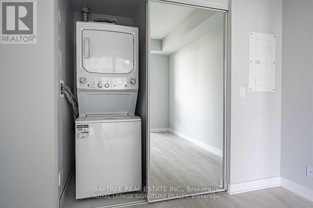 4006 - 2221 Yonge Street, Toronto, Ontario  M4S 0B8 - Photo 12 - C13010018