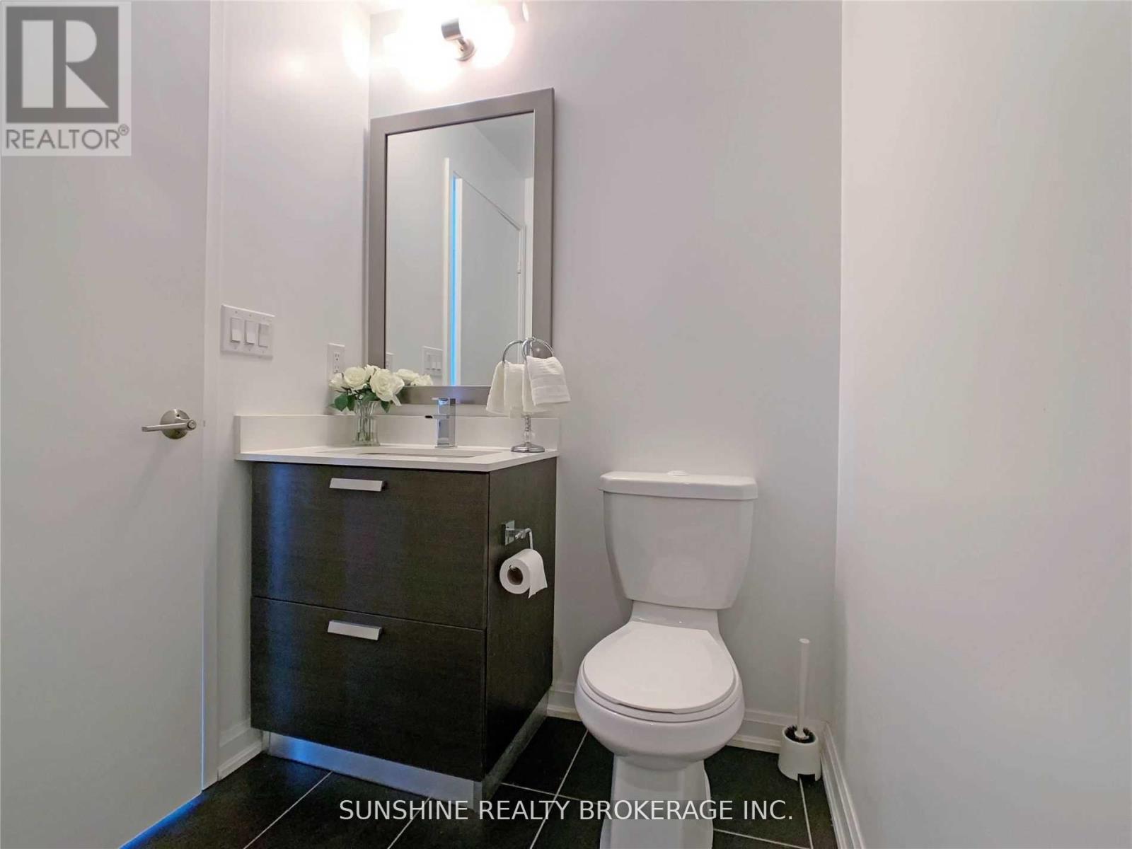 2809 - 9 Bogert Avenue, Toronto, Ontario  M2N 5M6 - Photo 12 - C13010022