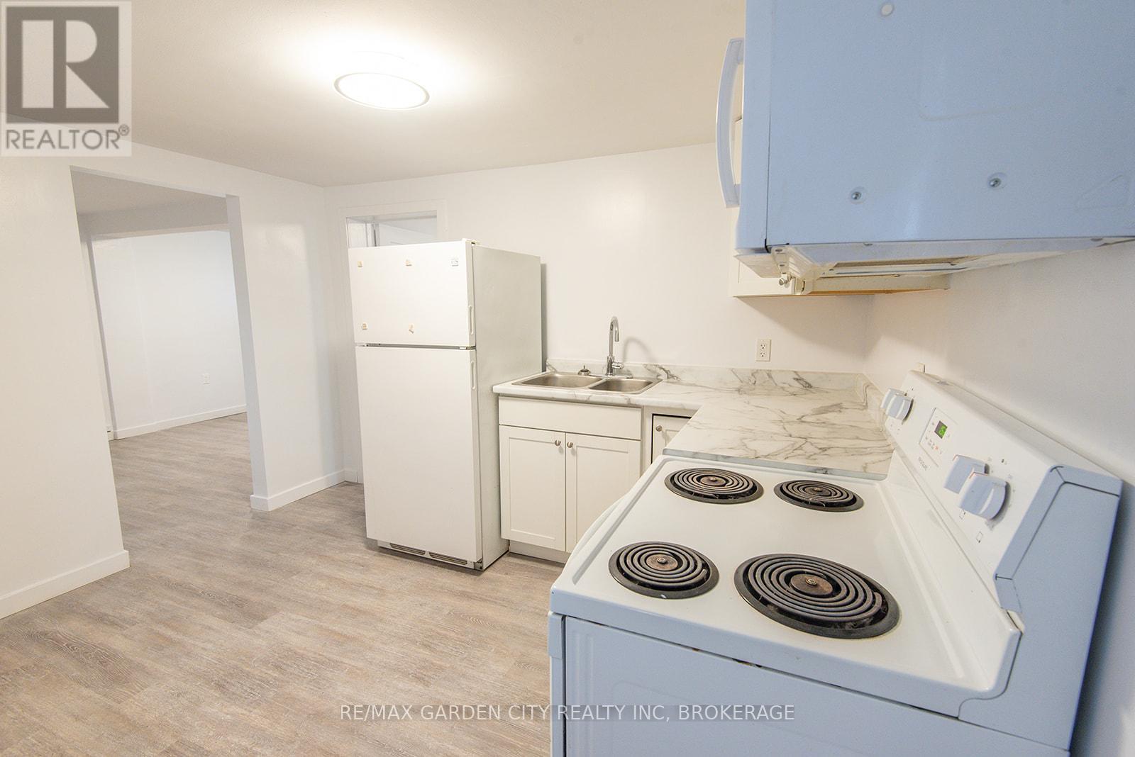 99 Beatrice Street, Welland, Ontario  L3B 2Z2 - Photo 24 - X12983216