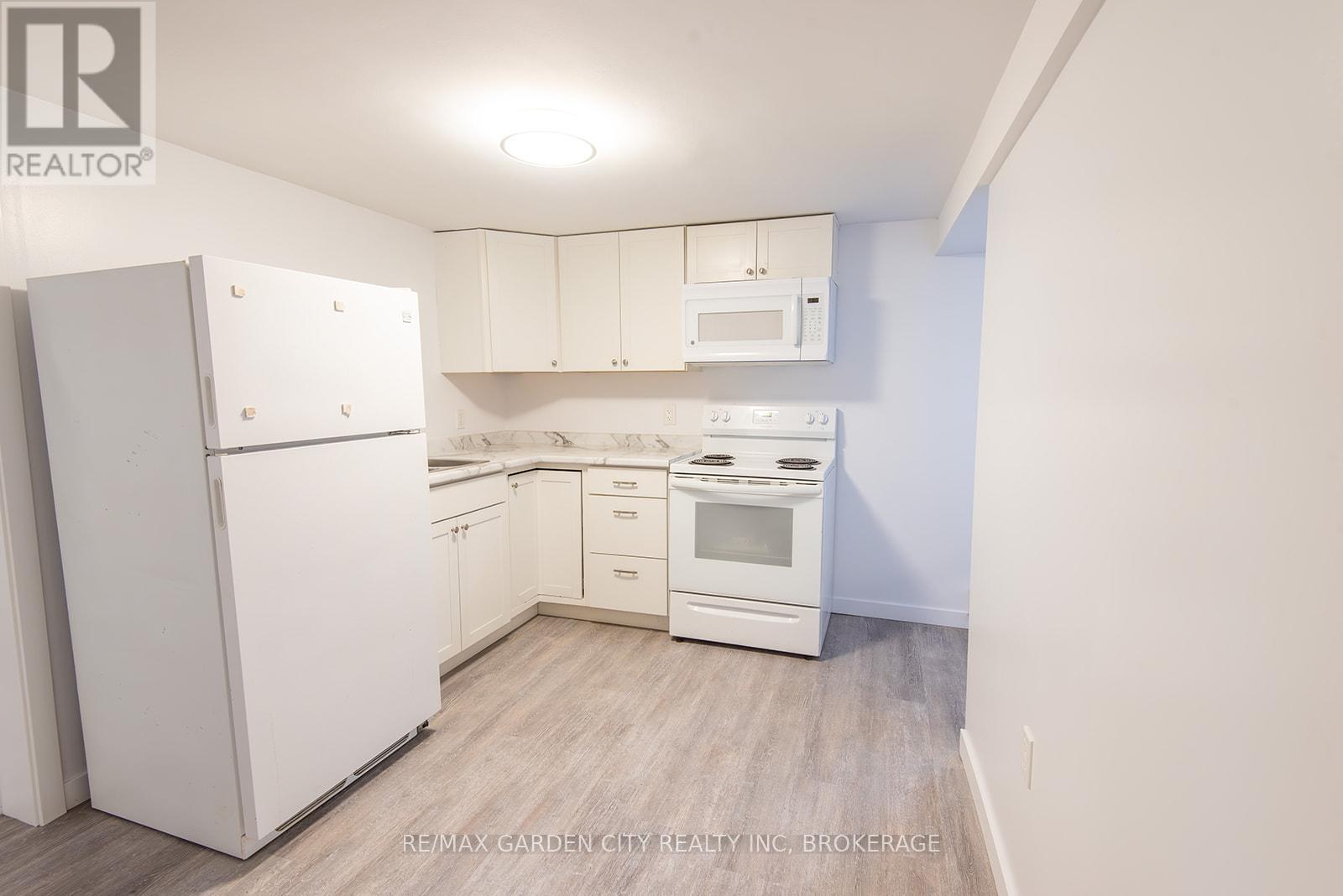 99 Beatrice Street, Welland, Ontario  L3B 2Z2 - Photo 23 - X12983216