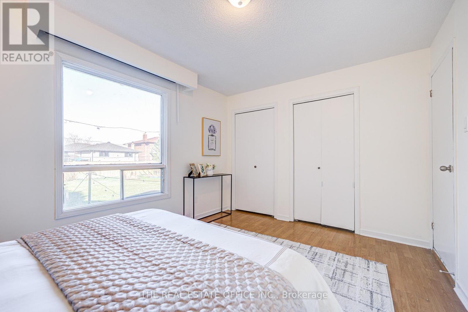 128 Fairglen Avenue, Toronto, Ontario  M1W 1A7 - Photo 16 - E13009994