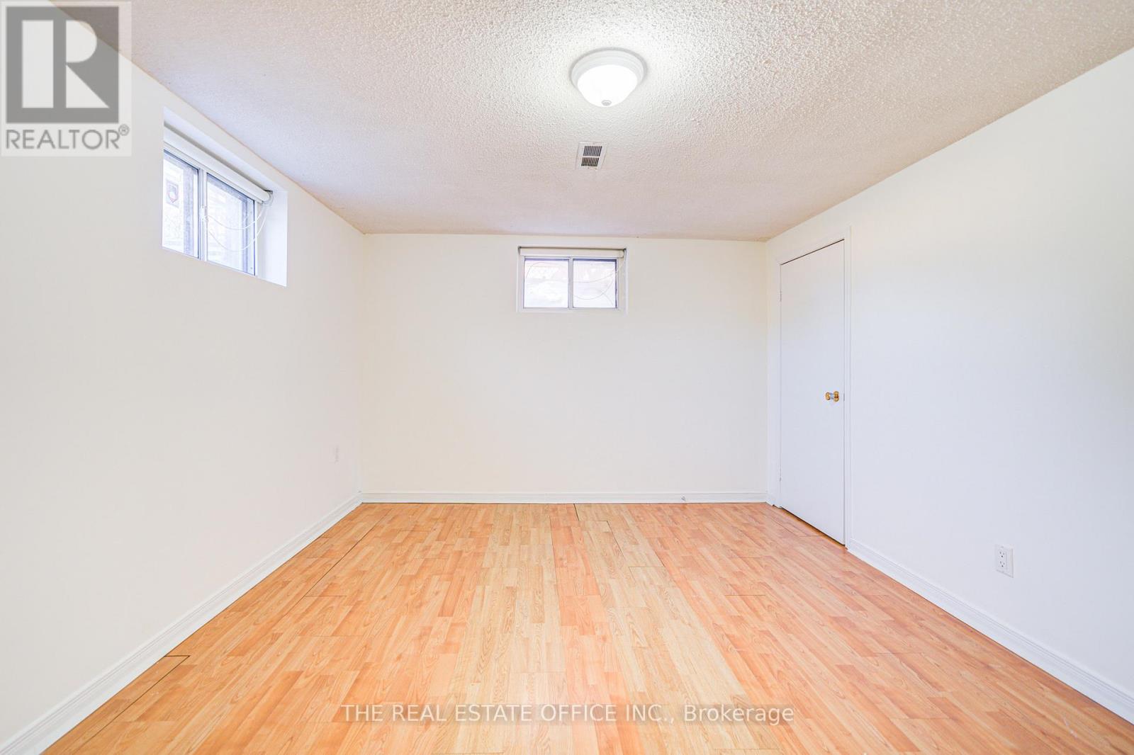 128 Fairglen Avenue, Toronto, Ontario  M1W 1A7 - Photo 34 - E13009994