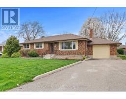 11 KAMLA DRIVE, St. Catharines, Ontario