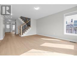 12 WINISK STREET, Richmond Hill, Ontario