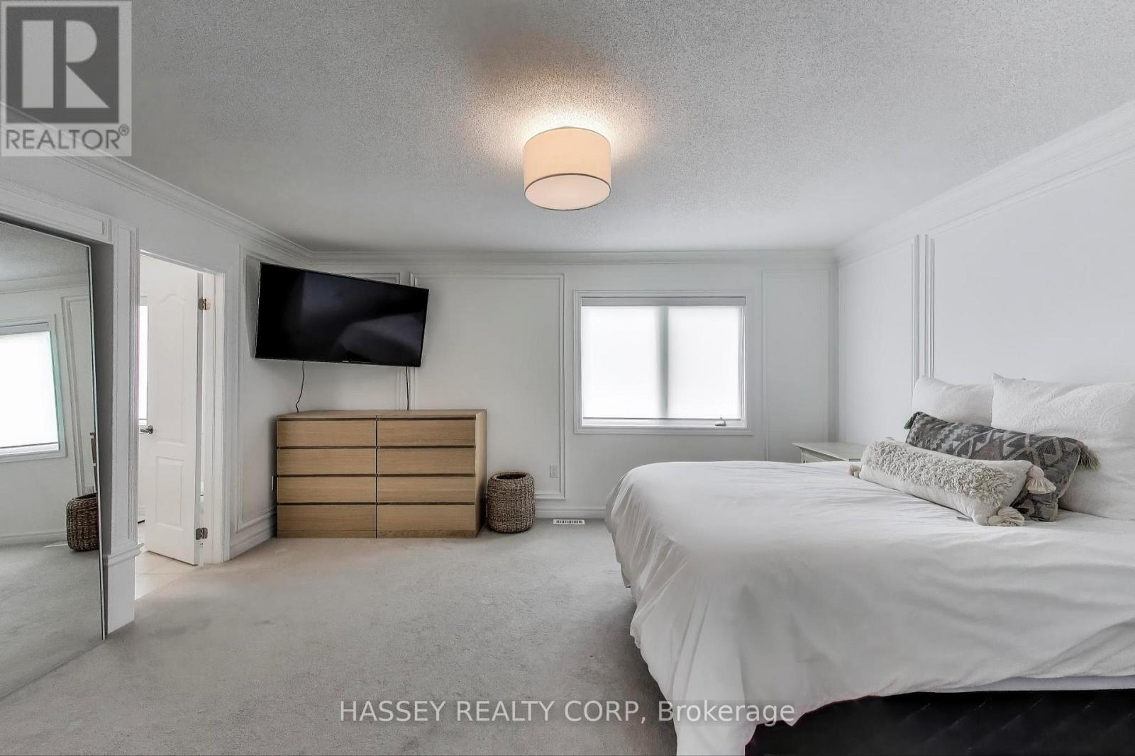 852 Elvidge Trail, Newmarket (Woodland Hill), Ontario  L3X 0J7 - Photo 18 - N13010026