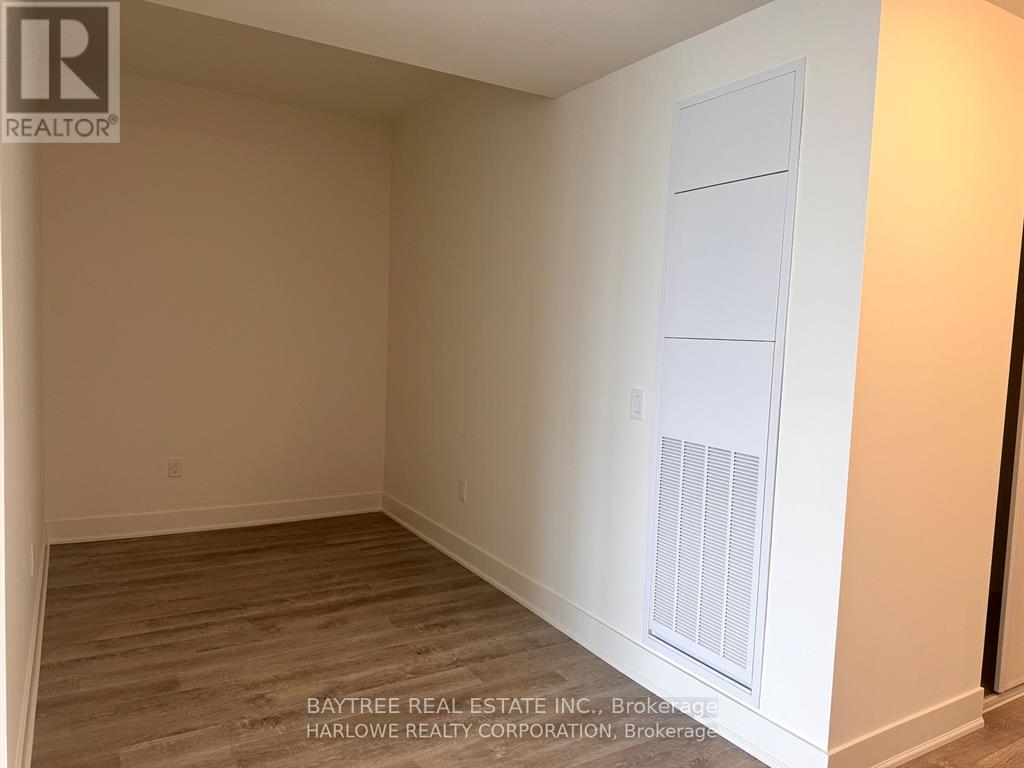 1412 - 185 Deerfield Road, Newmarket, Ontario  L3Y 0G7 - Photo 13 - N13010028