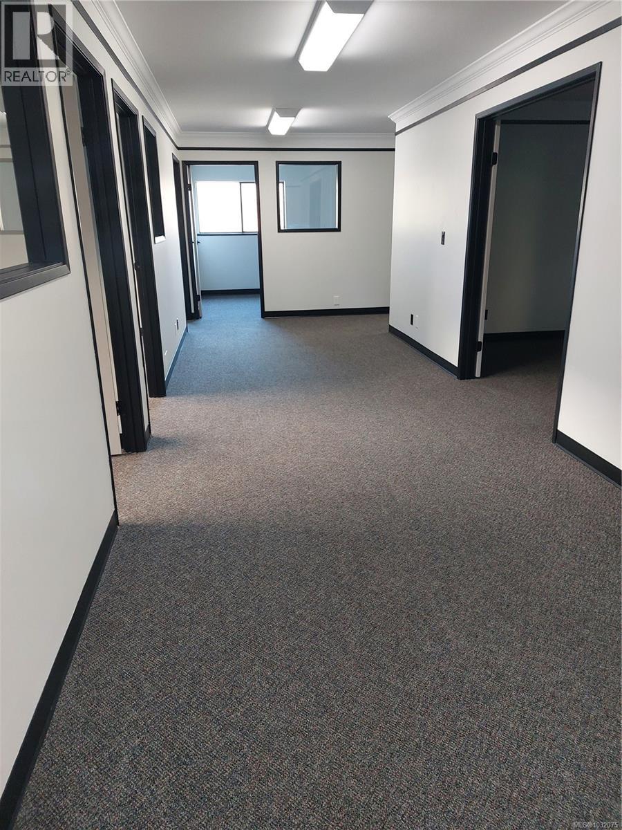 110 4252 Commerce Cir, Saanich, British Columbia  V8Z 4M2 - Photo 4 - 1032075