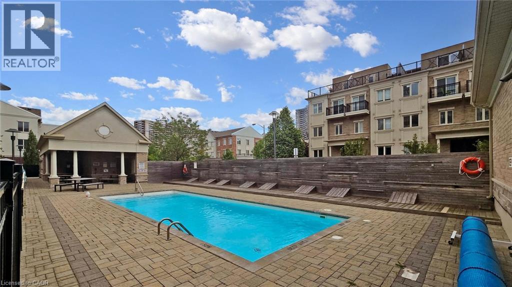 19 Coneflower Crescent Unit# 258, North York, Ontario  M2R 0A5 - Photo 2 - 40817502