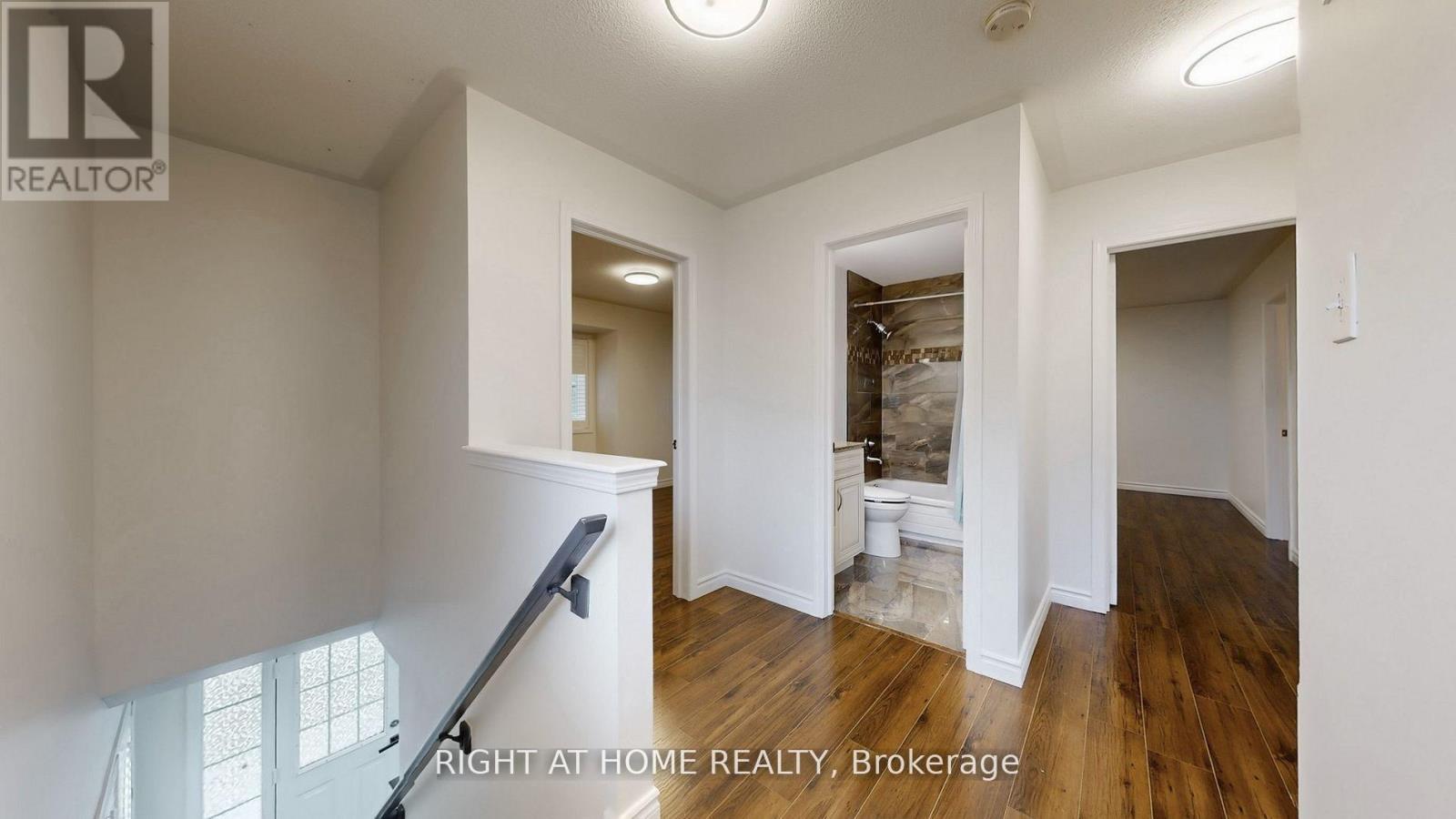 5160 Ravine Crescent, Burlington, Ontario  L7L 6N3 - Photo 23 - W13010012