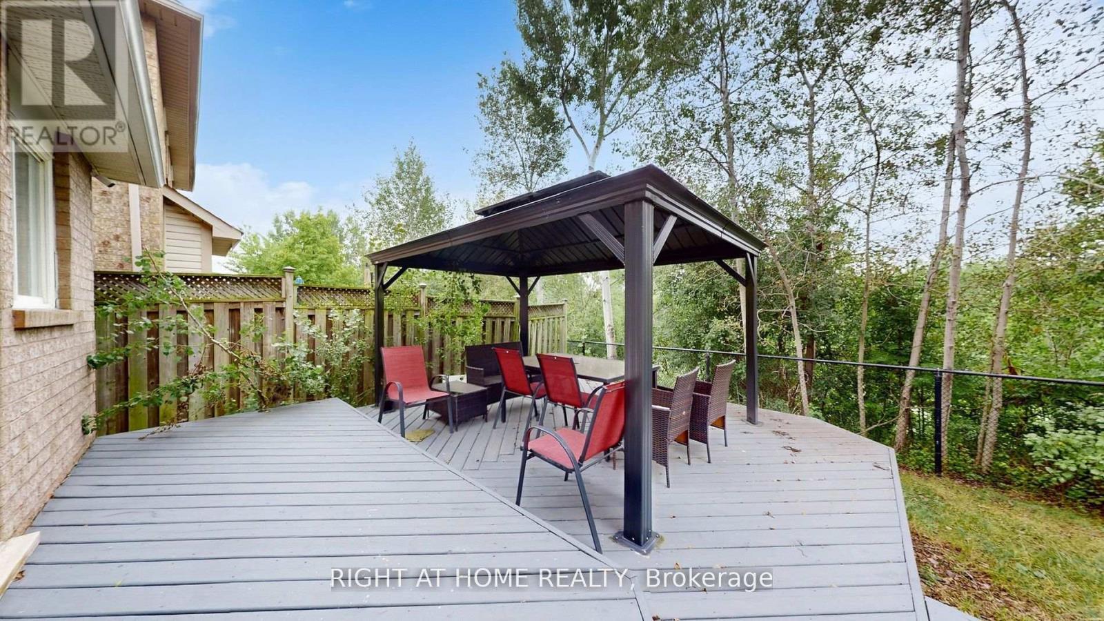 5160 Ravine Crescent, Burlington, Ontario  L7L 6N3 - Photo 8 - W13010012