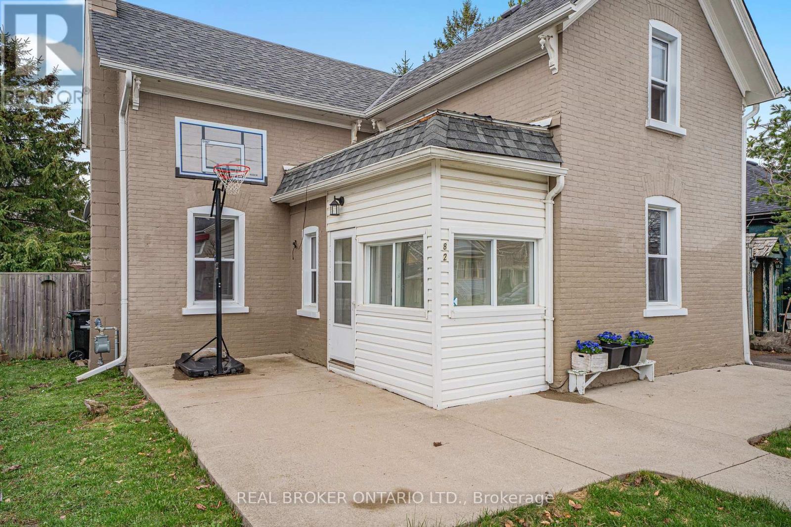 82 Bond Street, Cambridge, Ontario  N1R 4B6 - Photo 12 - X13009986