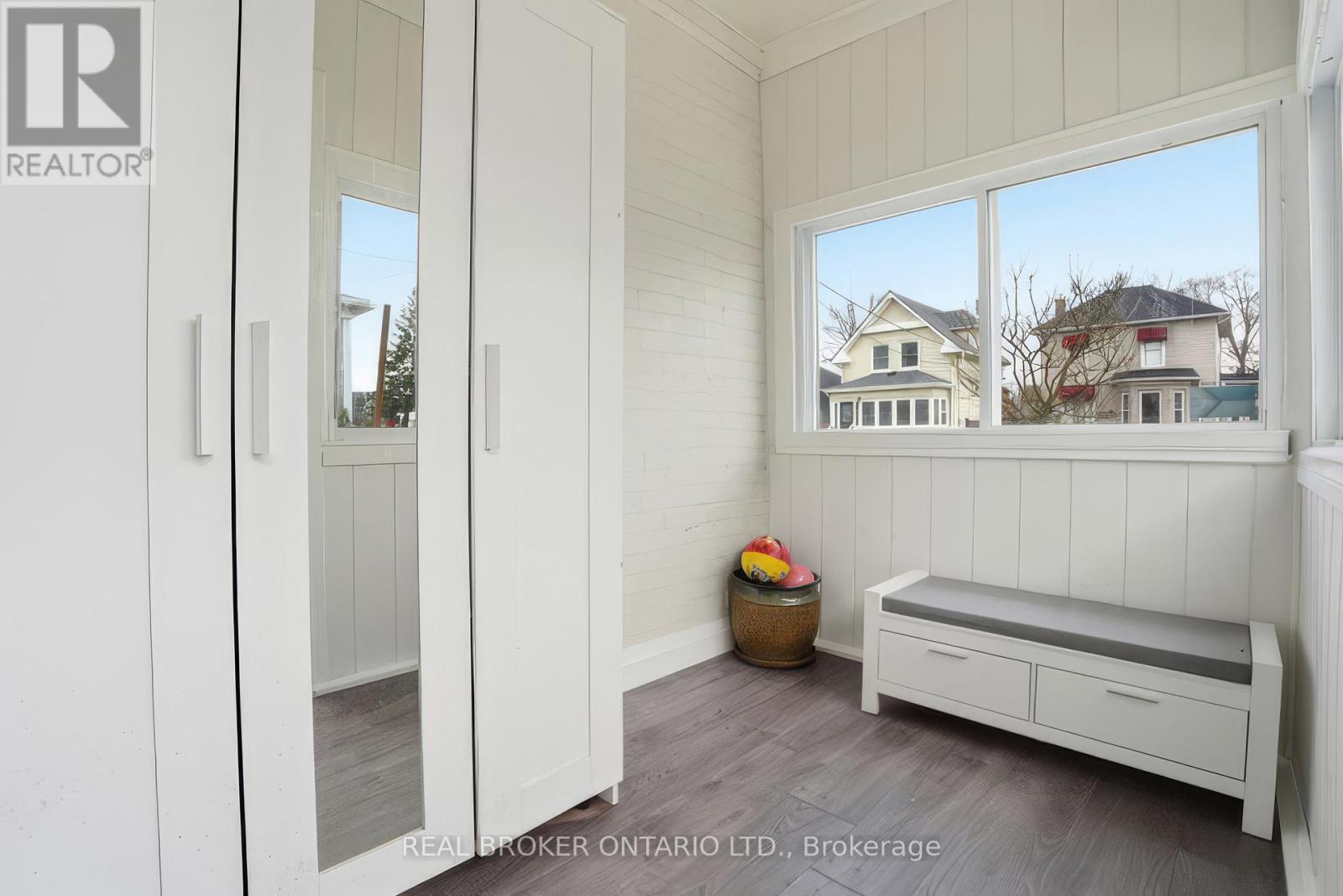 82 Bond Street, Cambridge, Ontario  N1R 4B6 - Photo 37 - X13009986